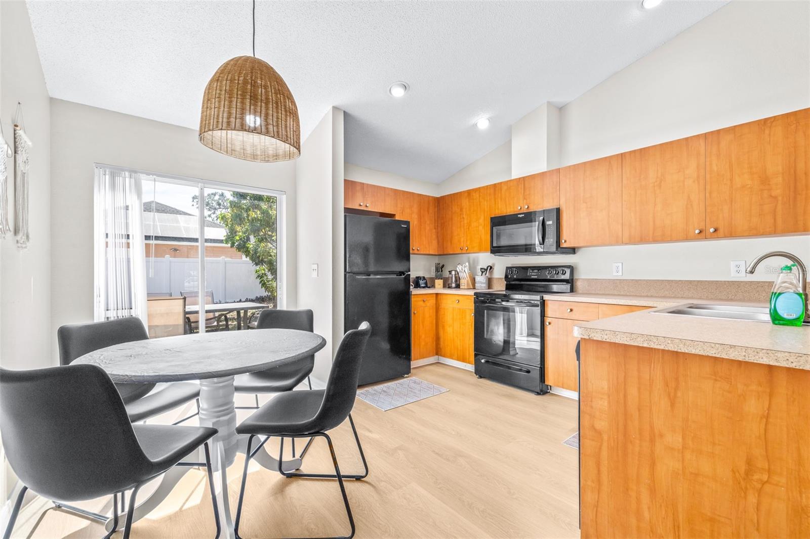 BAYNARD LEE JR 2 - Residential