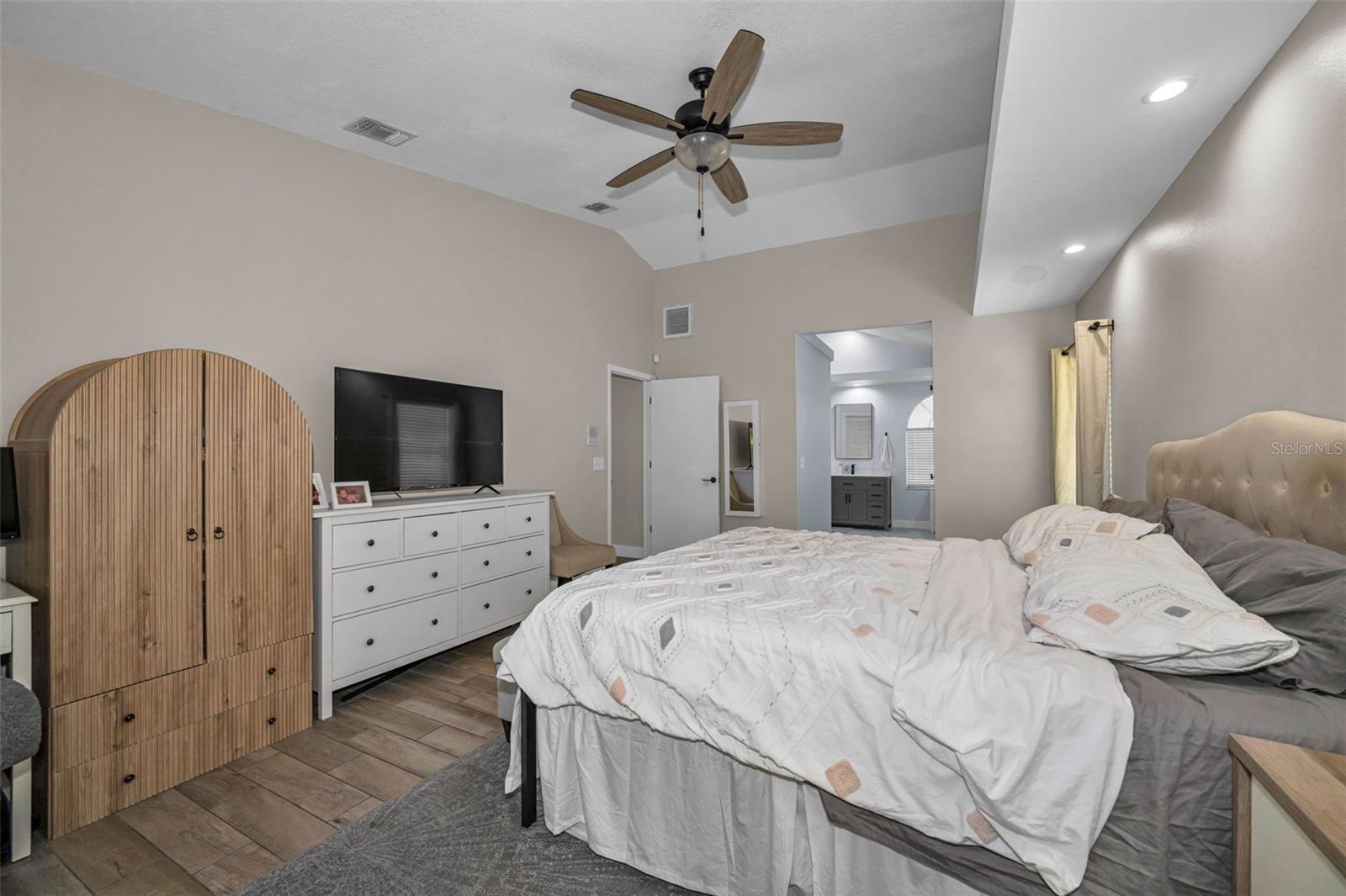 WATERFORD CROSSING PH I - Residential