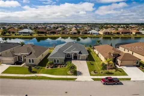 A home in MOUNT DORA