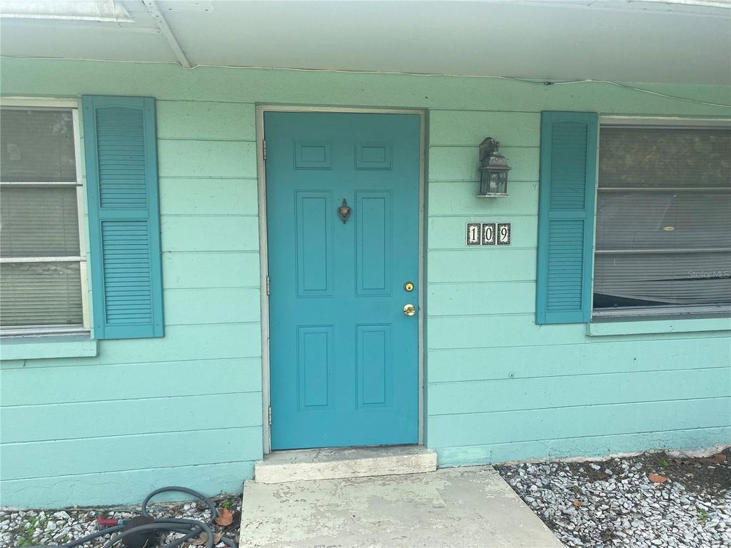 listing image 0