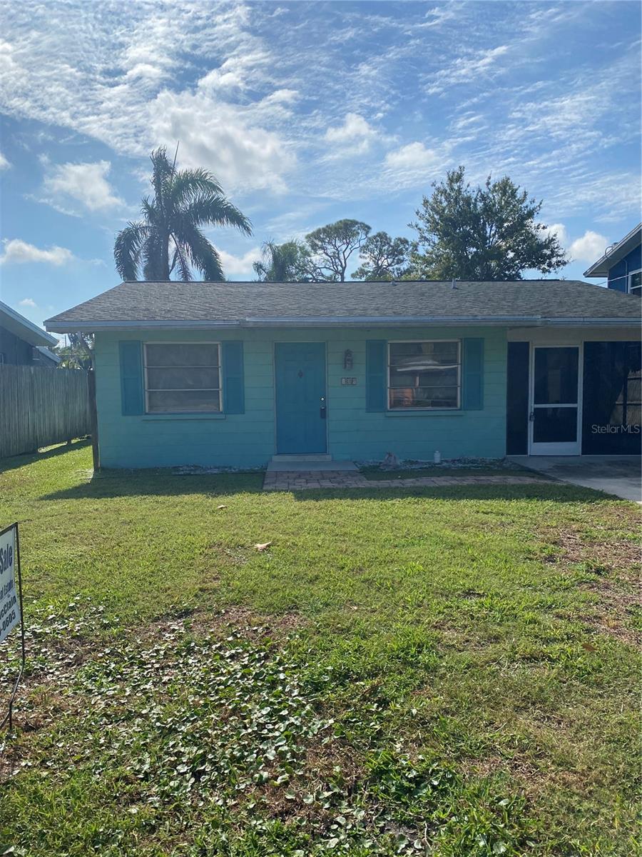Fantastic opportunity to own a cottage in the sun! This home is ready for finish out and remodeling. Large lot and plenty of possibilities for this conveniently located home. Seller is motivated!