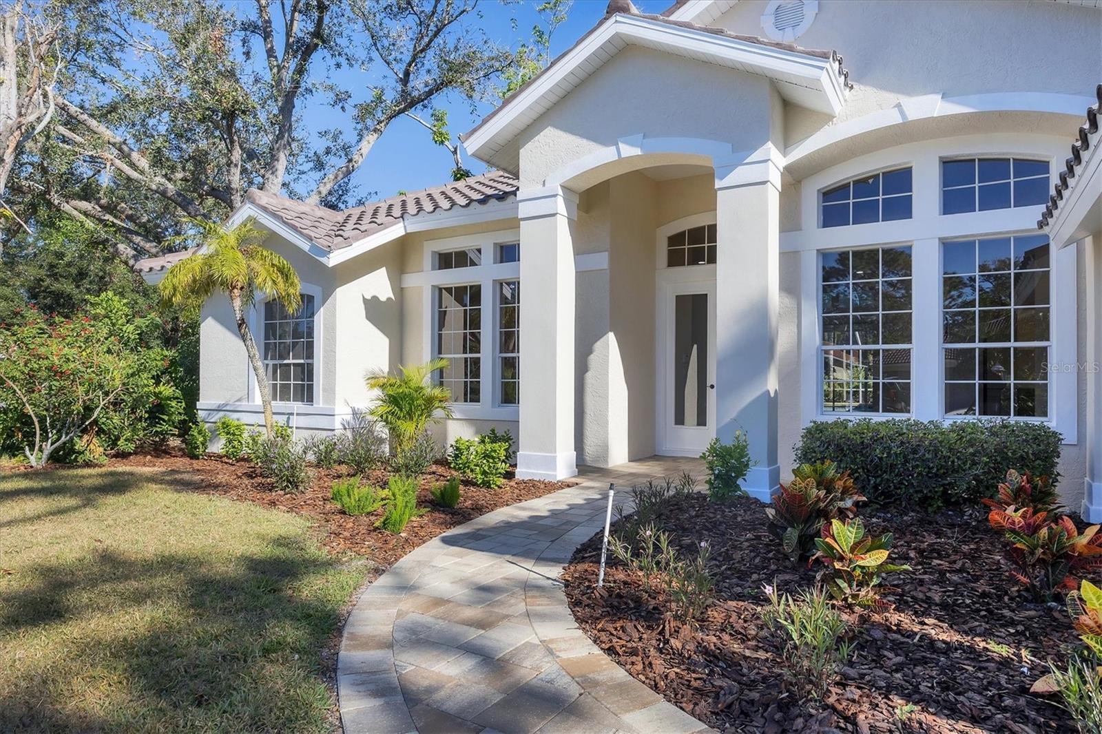 6615 HUNTER COMBE CROSSING
