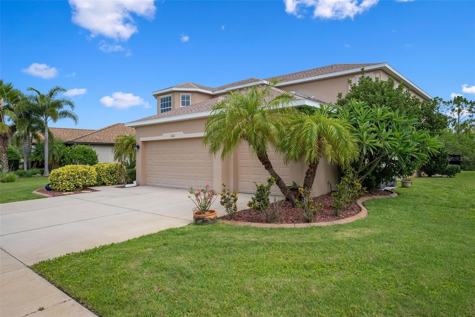 1762 BOTTLEBRUSH WAY