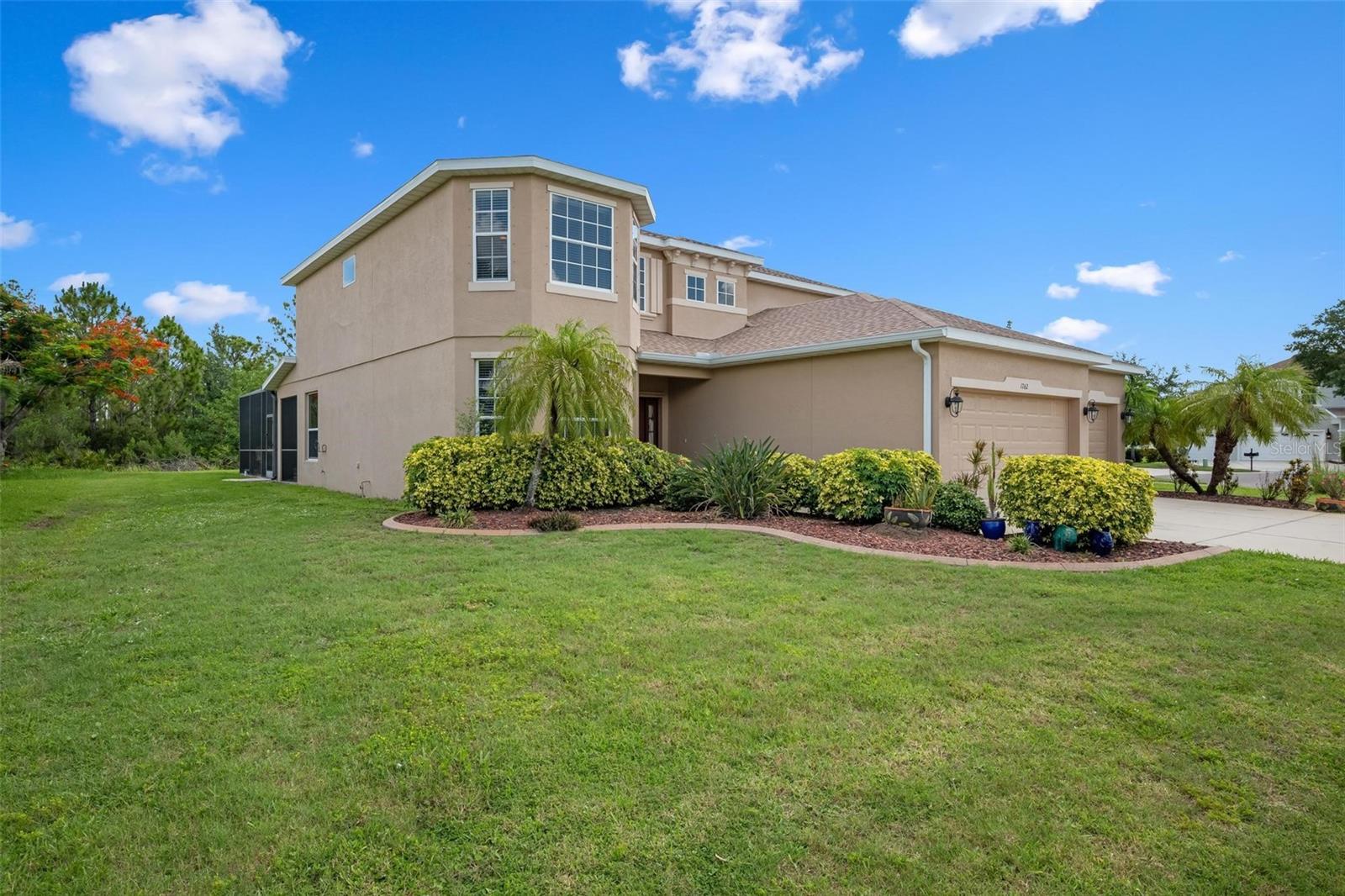 1762 BOTTLEBRUSH WAY