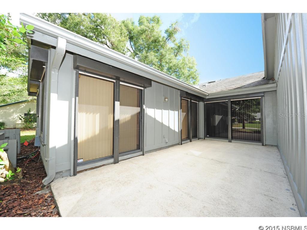 Spruce Creek Golf Villas Condo Ph 01-04 Units 01-5 - Residential