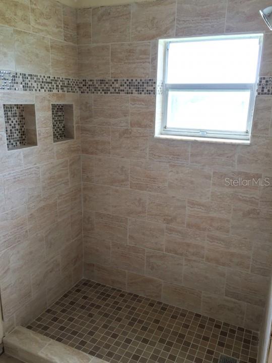 SUN N LAKES - Residential