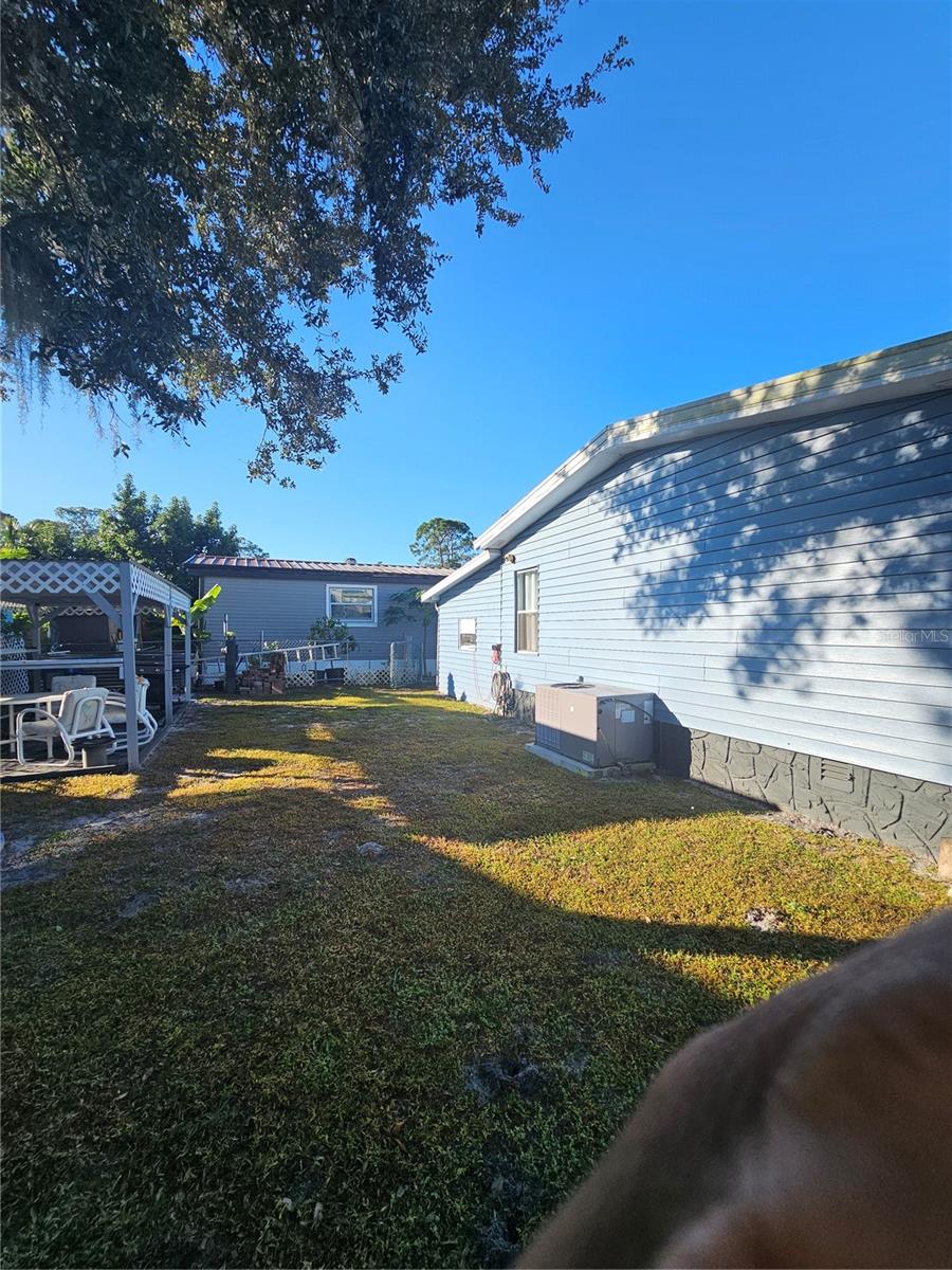 LEISURE WORLD PARK - Residential