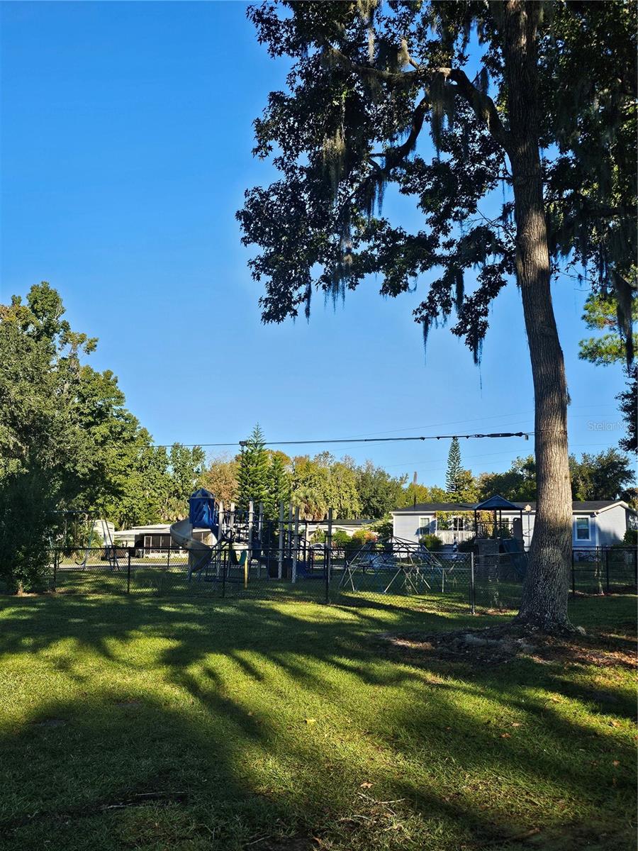 LEISURE WORLD PARK - Residential