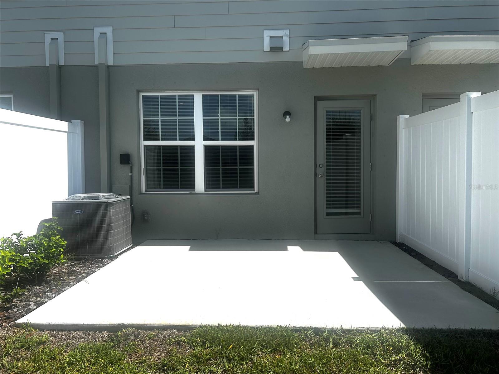 AVALON WOODS PH II - Residential Lease