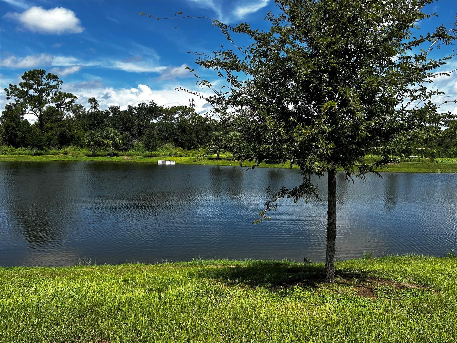 AVALON WOODS PH II - Residential Lease