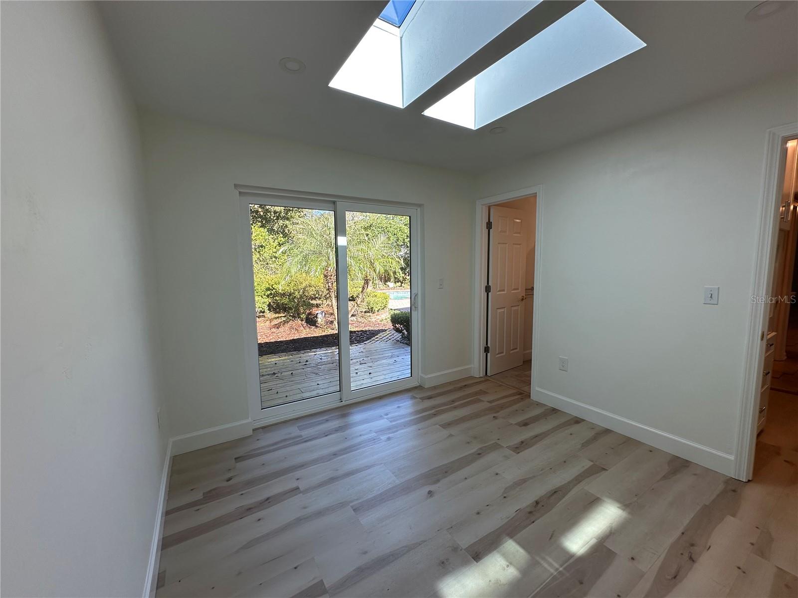 THE VALLEY - Residential