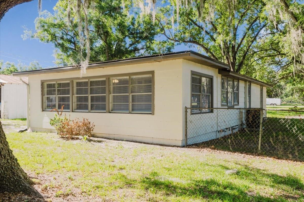2531 HEBB ROAD