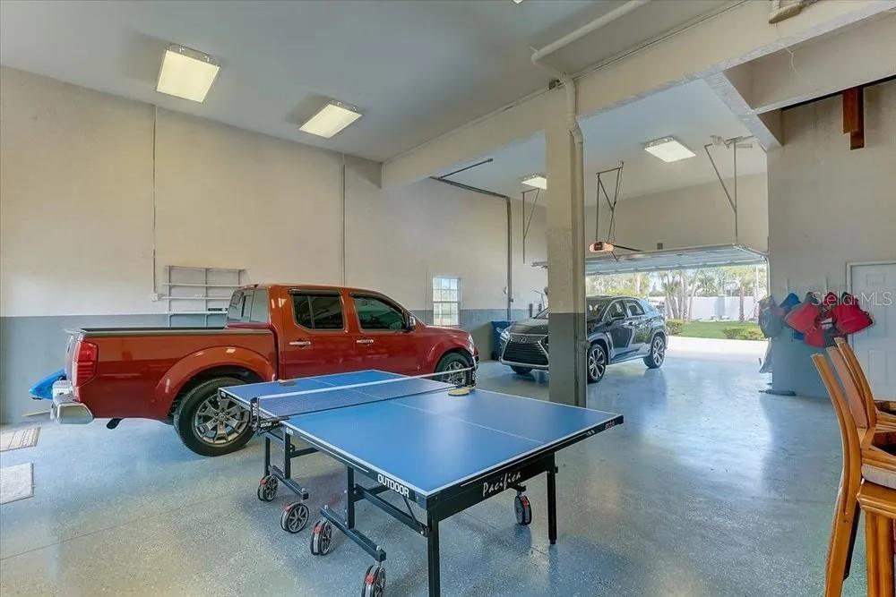 TREETOPS BAY CONDO - Residential