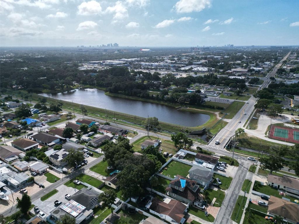 Photo of 5822 N Lois Avenue, Tampa, FL 33614 (MLS # TB8434349)