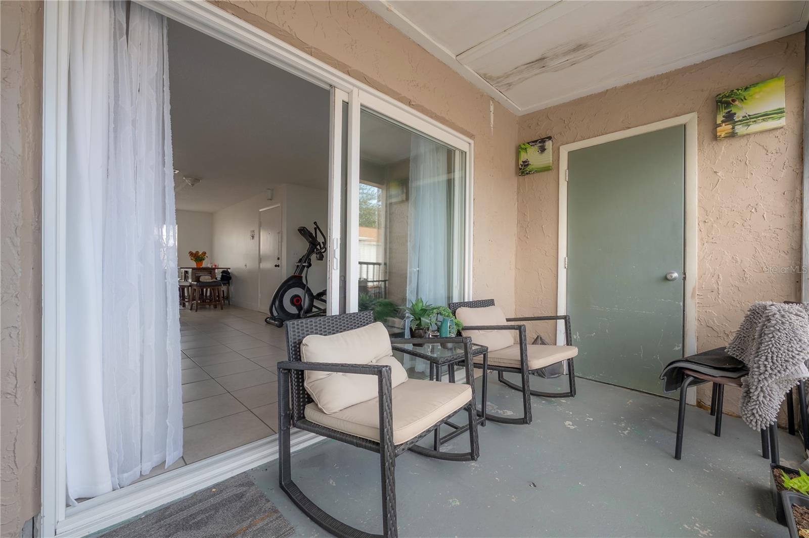 MANHATTAN PALMS CONDO - Residential