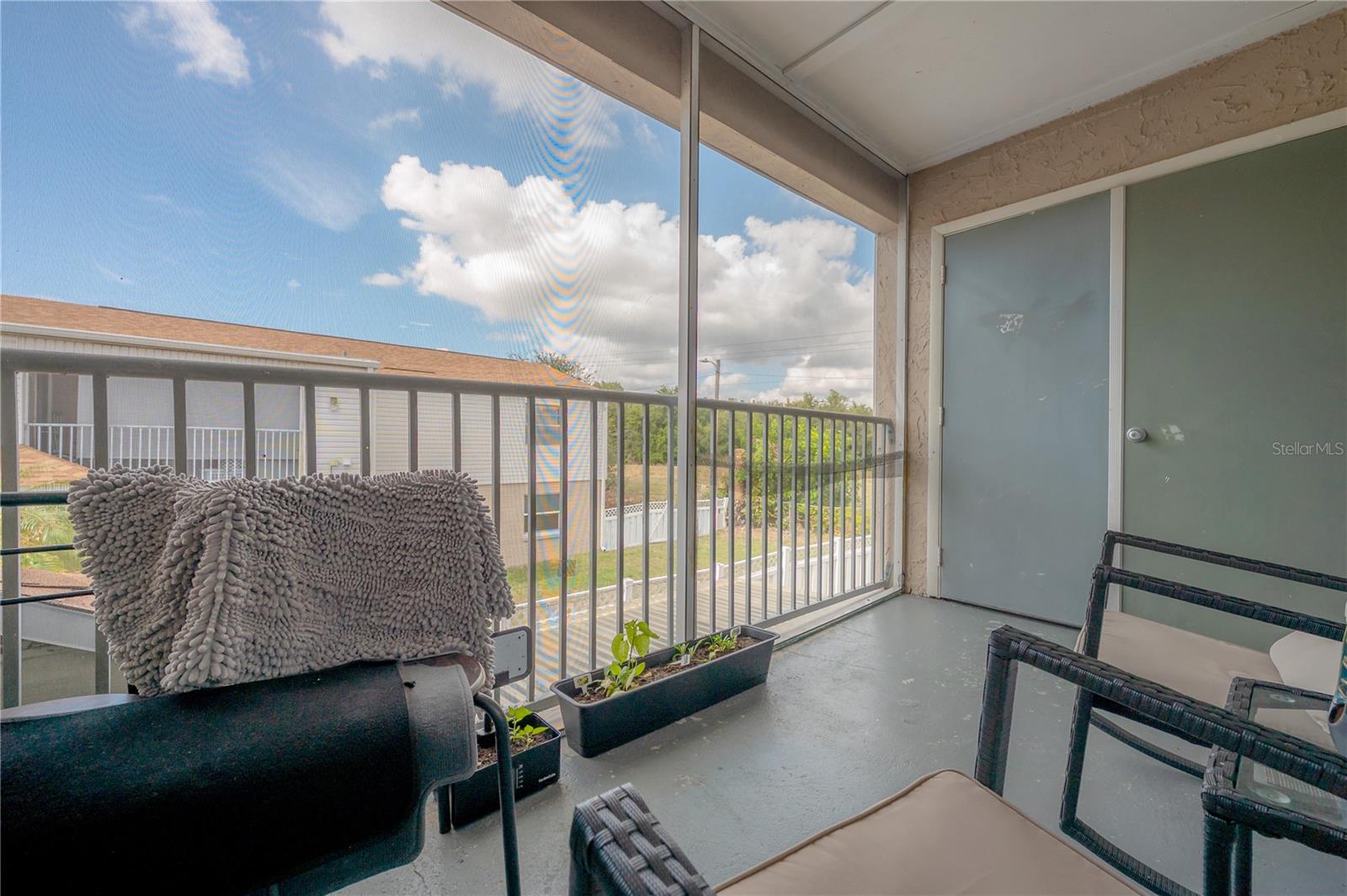 MANHATTAN PALMS CONDO - Residential