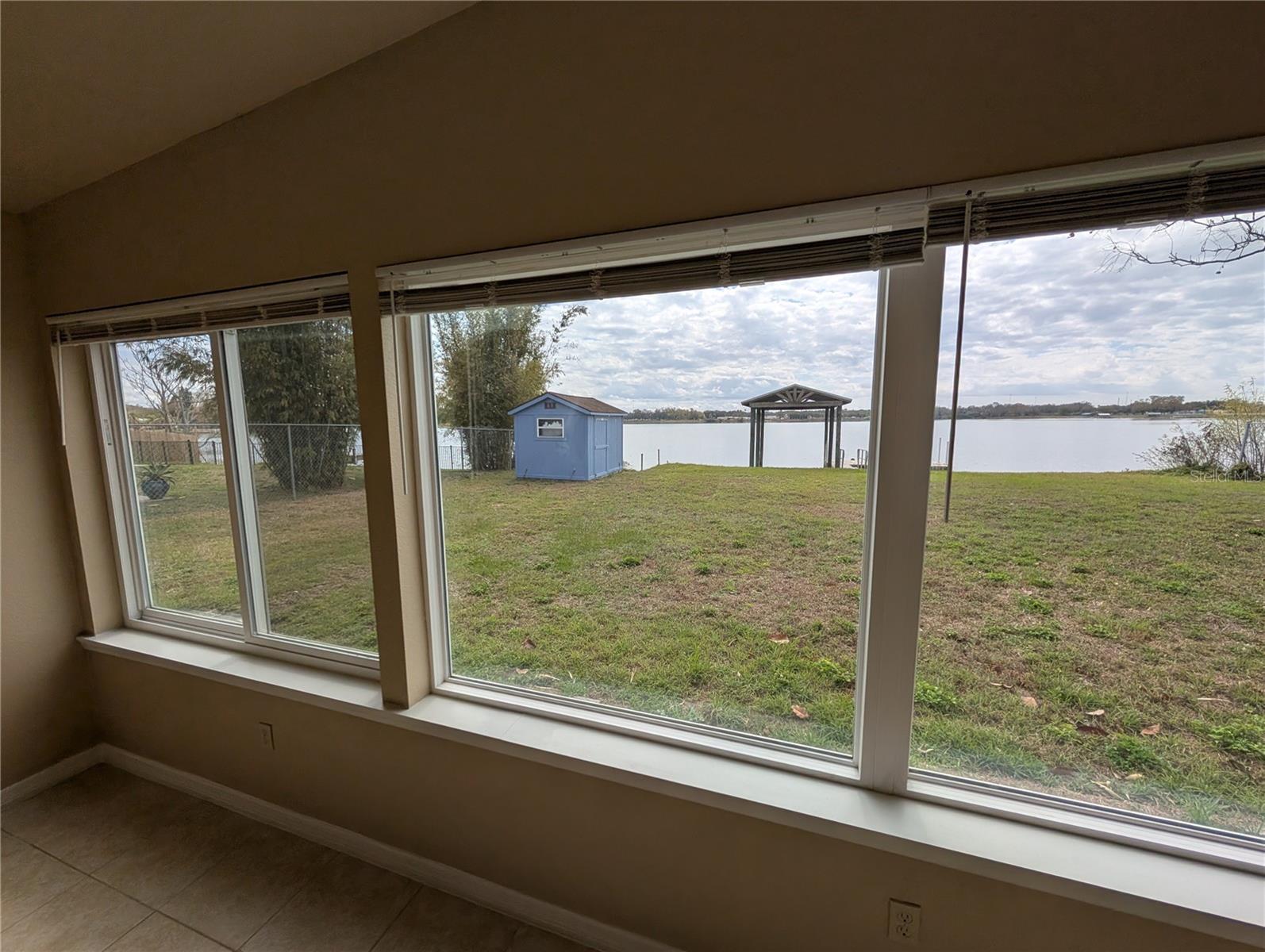 EAST LAKE PARK UNIT ONE - Residential