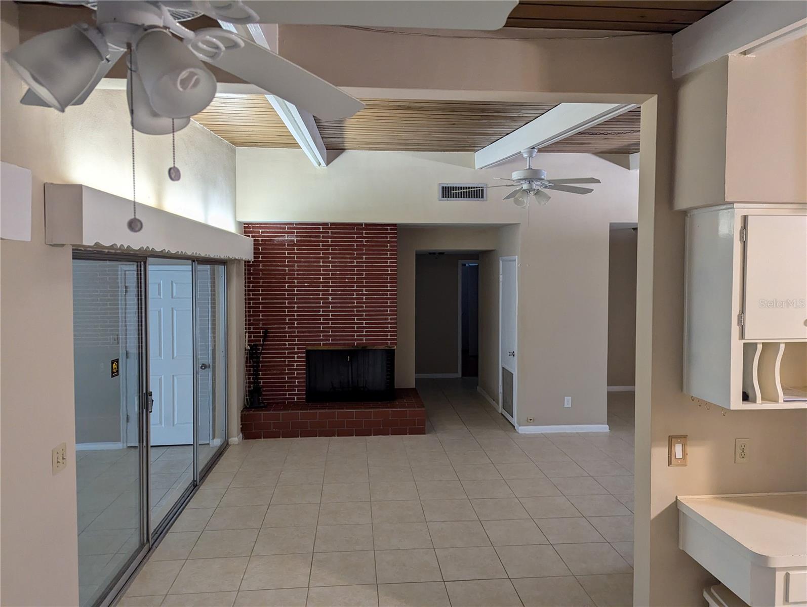 EAST LAKE PARK UNIT ONE - Residential