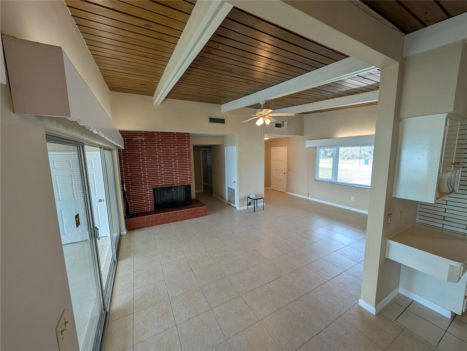 EAST LAKE PARK UNIT ONE - Residential