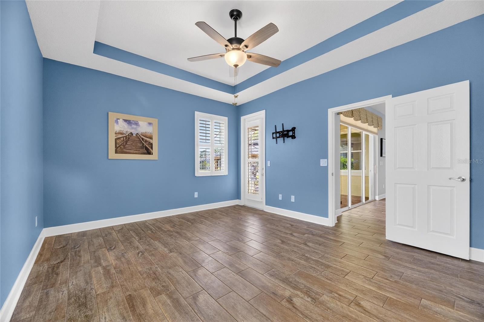 ADMIRAL POINTE AT MIRA BAY - Residential