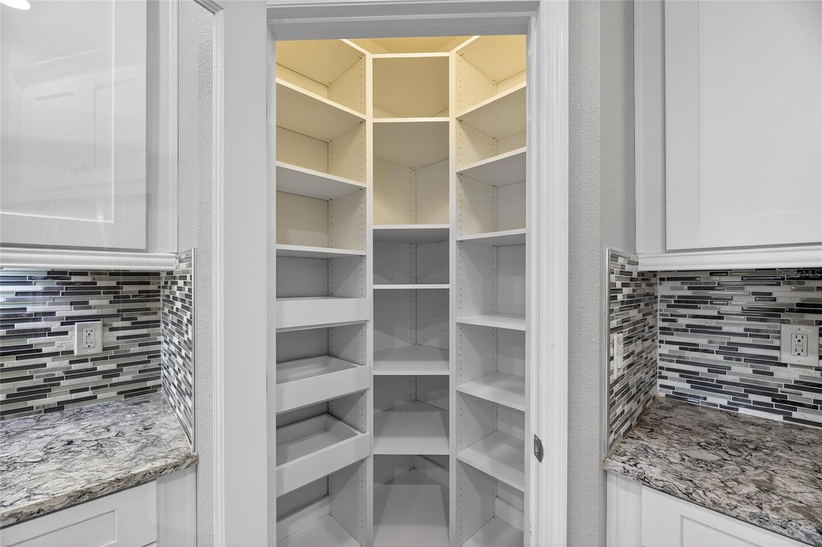 ADMIRAL POINTE AT MIRA BAY - Residential