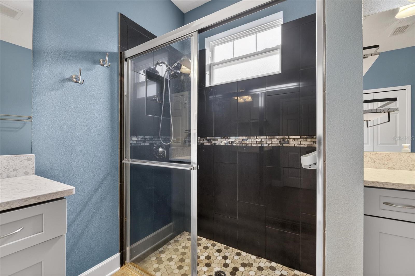 ADMIRAL POINTE AT MIRA BAY - Residential