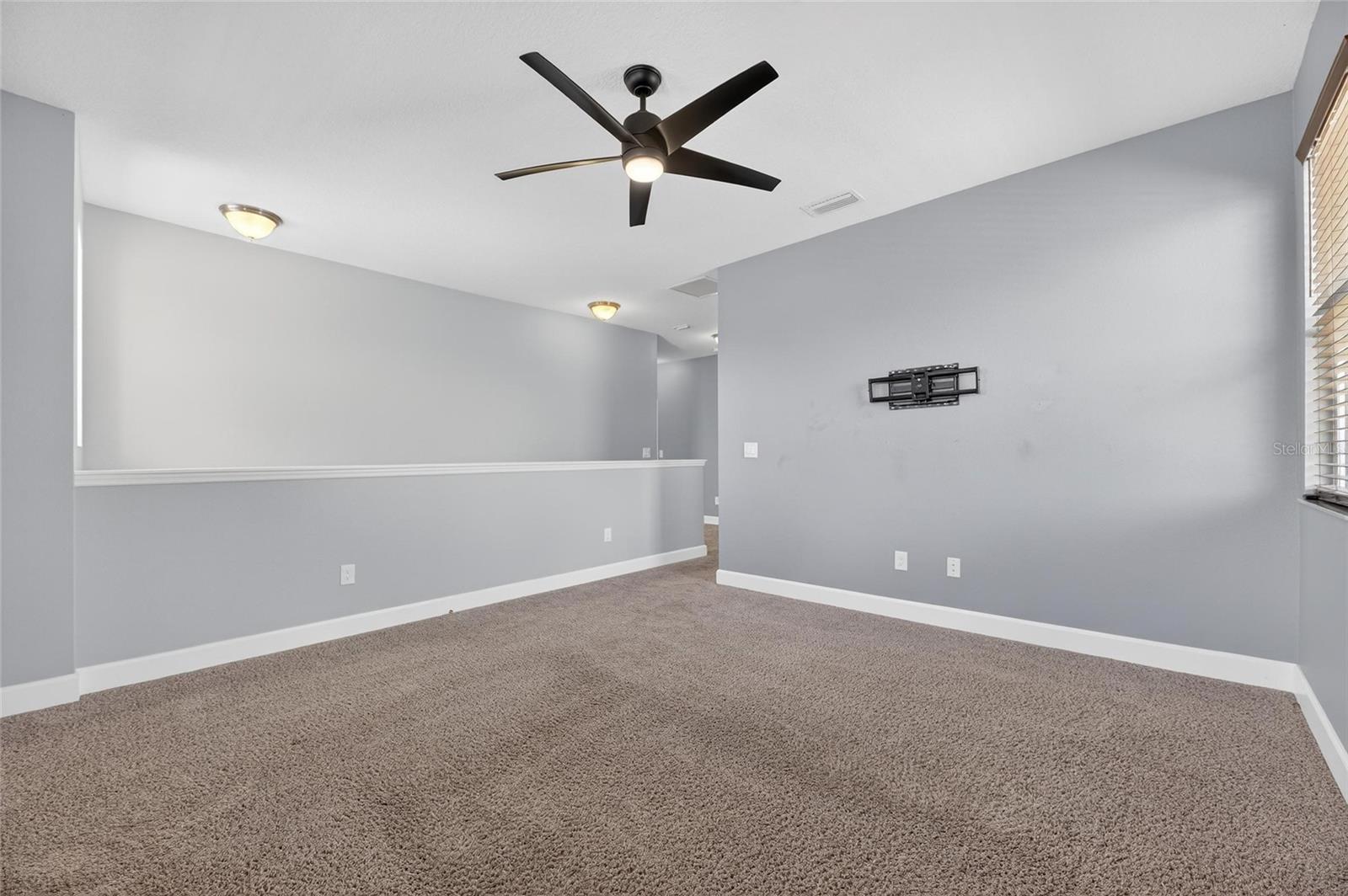 ADMIRAL POINTE AT MIRA BAY - Residential