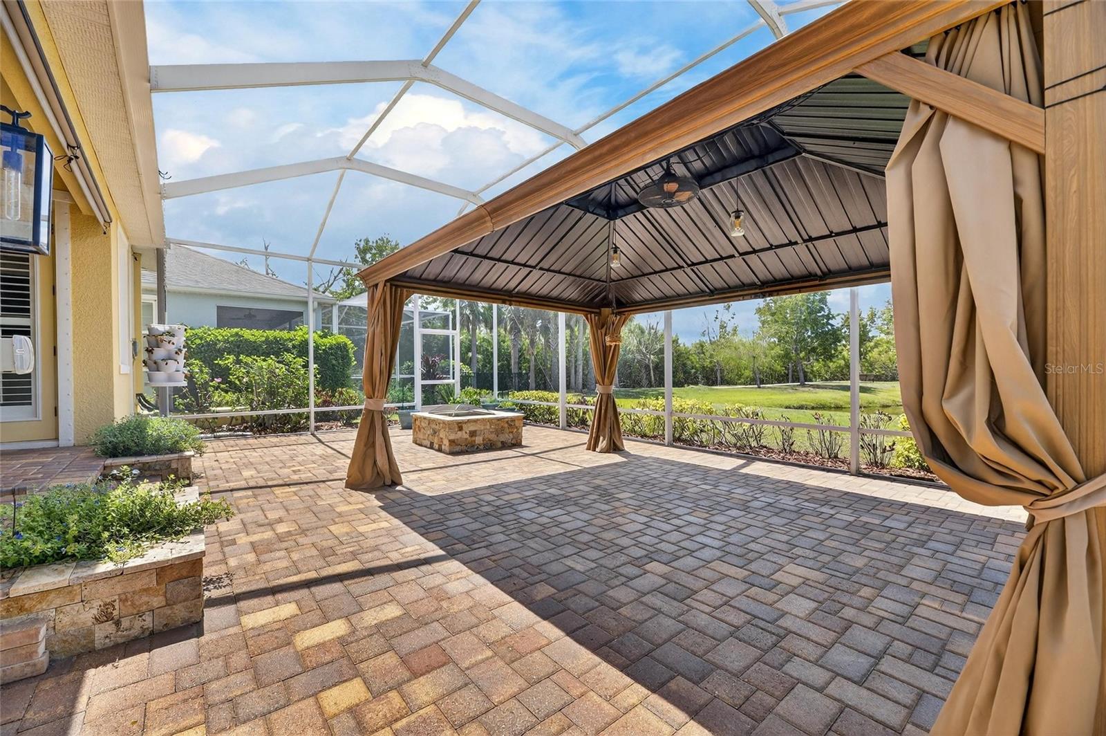 ADMIRAL POINTE AT MIRA BAY - Residential