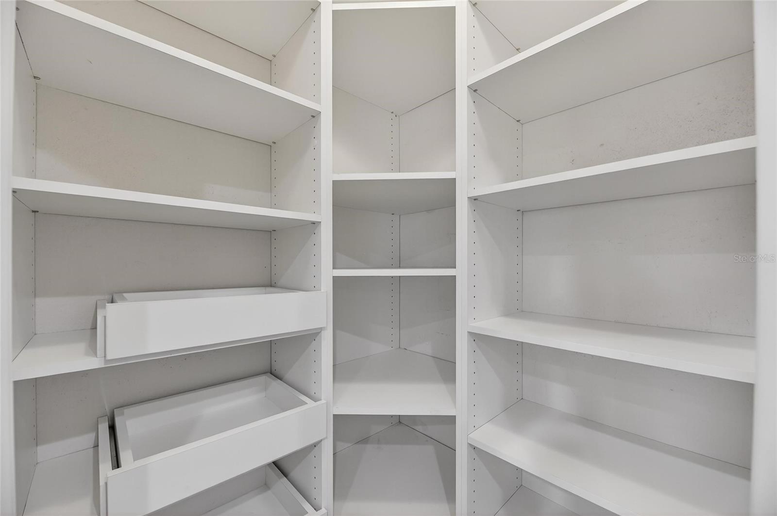 ADMIRAL POINTE AT MIRA BAY - Residential