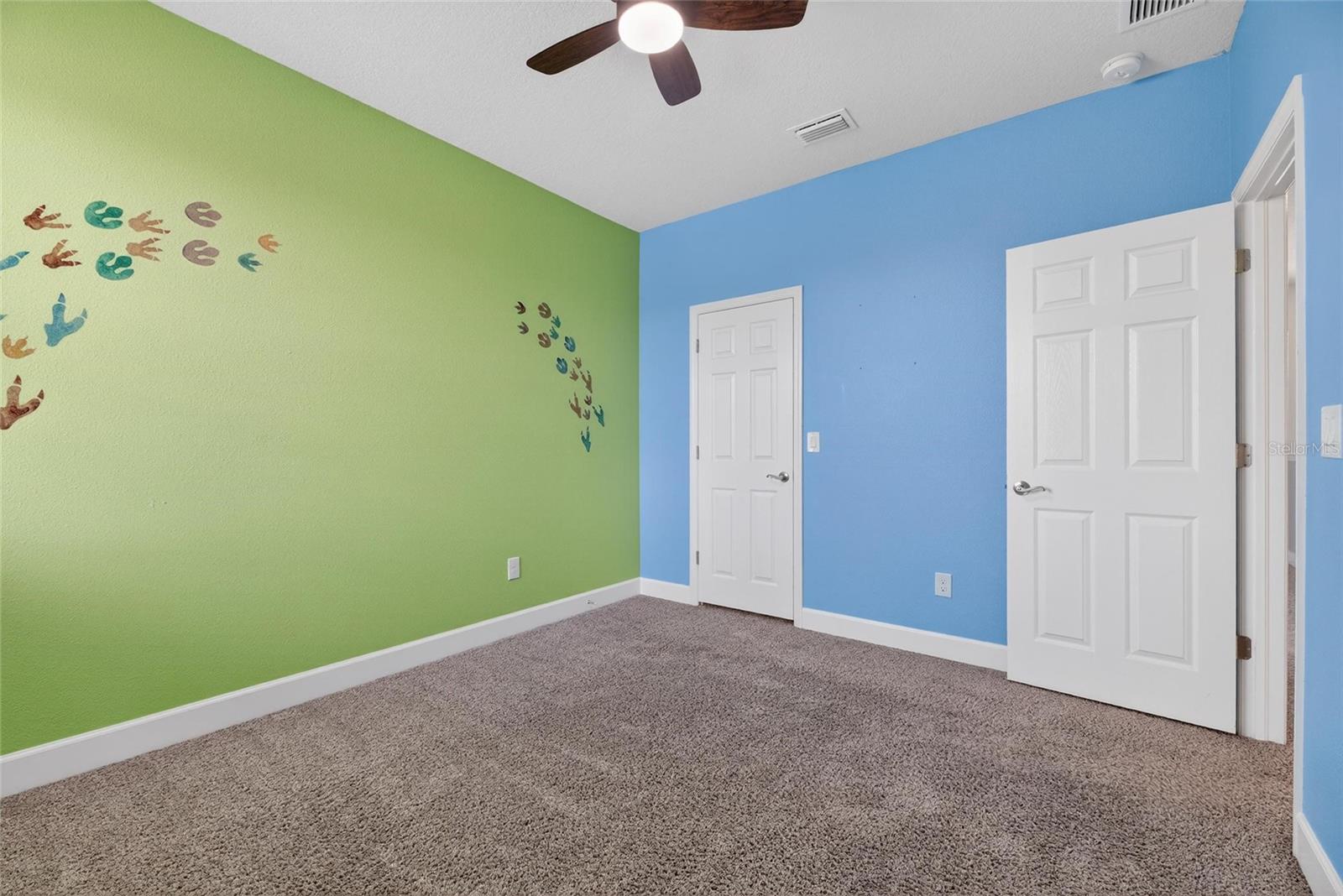 ADMIRAL POINTE AT MIRA BAY - Residential