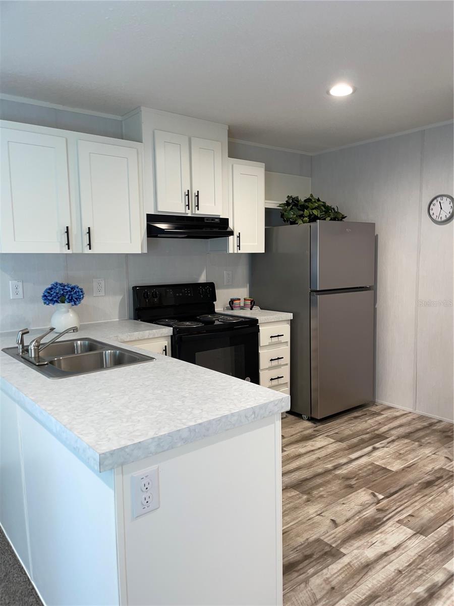 SUWANNEE RIVER FARMS - Residential