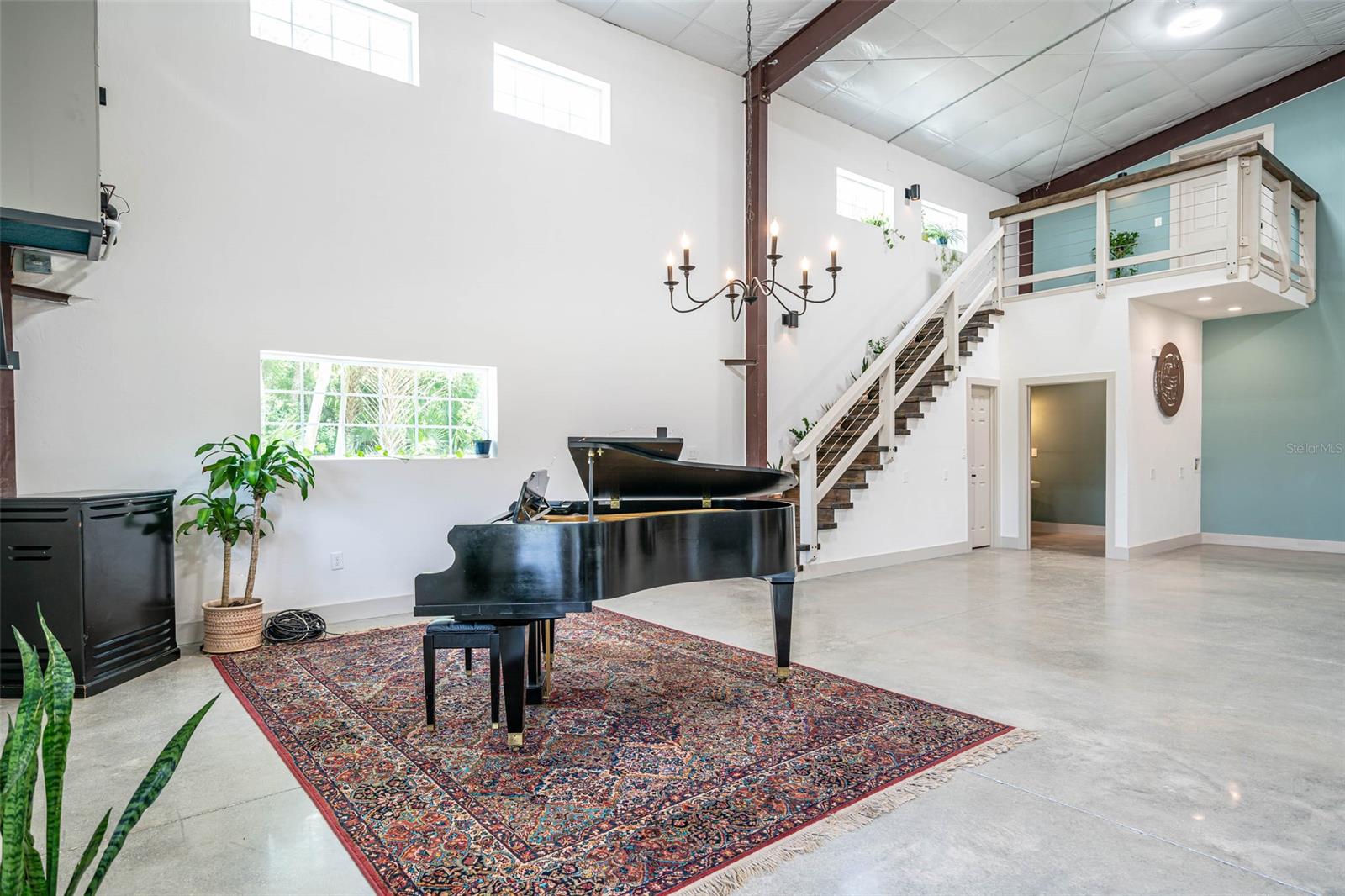 Assessors Pablo Rosette Gran - Commercial Sale