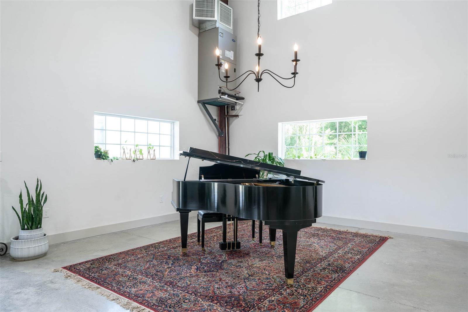 Assessors Pablo Rosette Gran - Commercial Sale