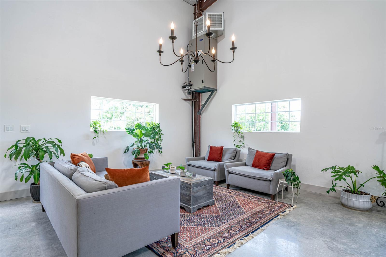 Assessors Pablo Rosette Gran - Commercial Sale