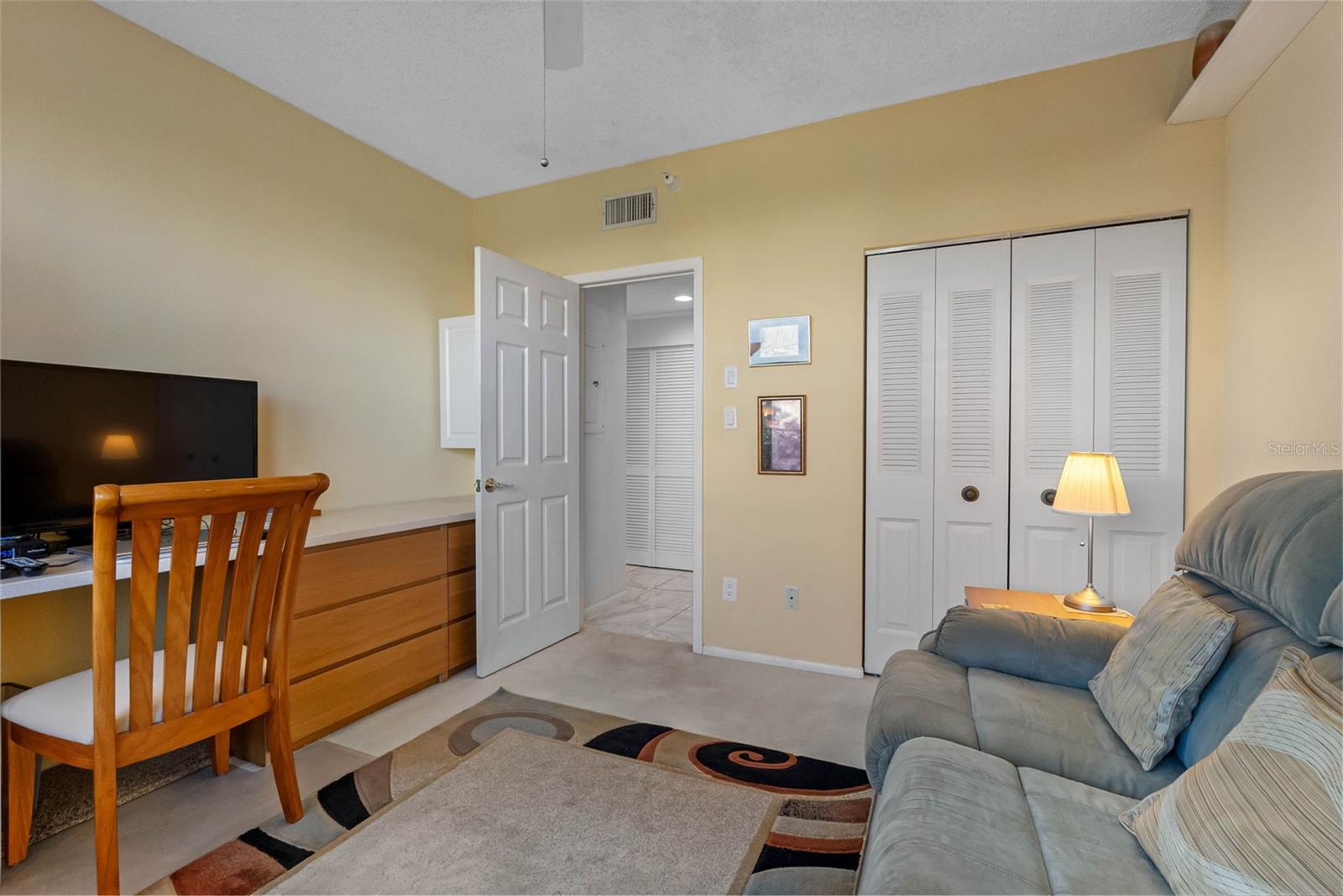 HARBOURSIDE CONDO - Residential