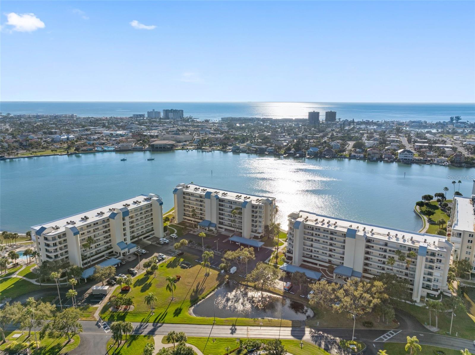 HARBOURSIDE CONDO - Residential