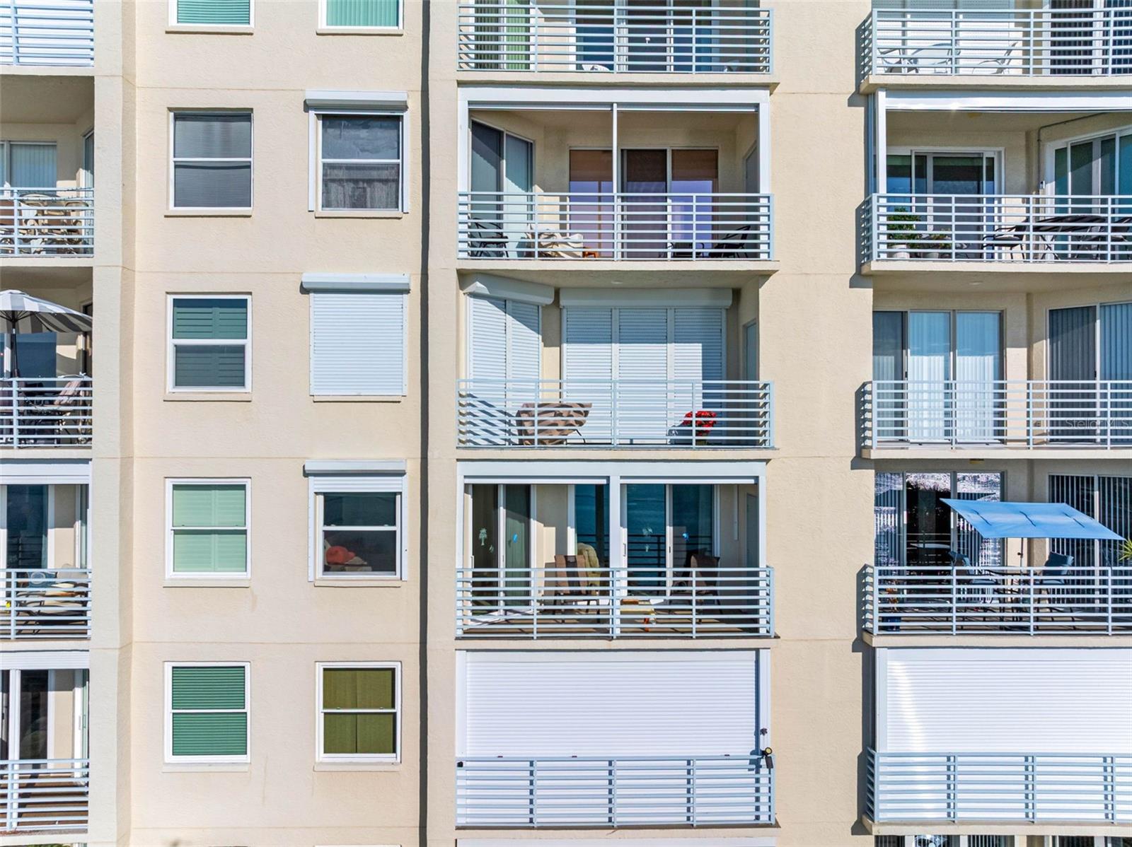 HARBOURSIDE CONDO - Residential