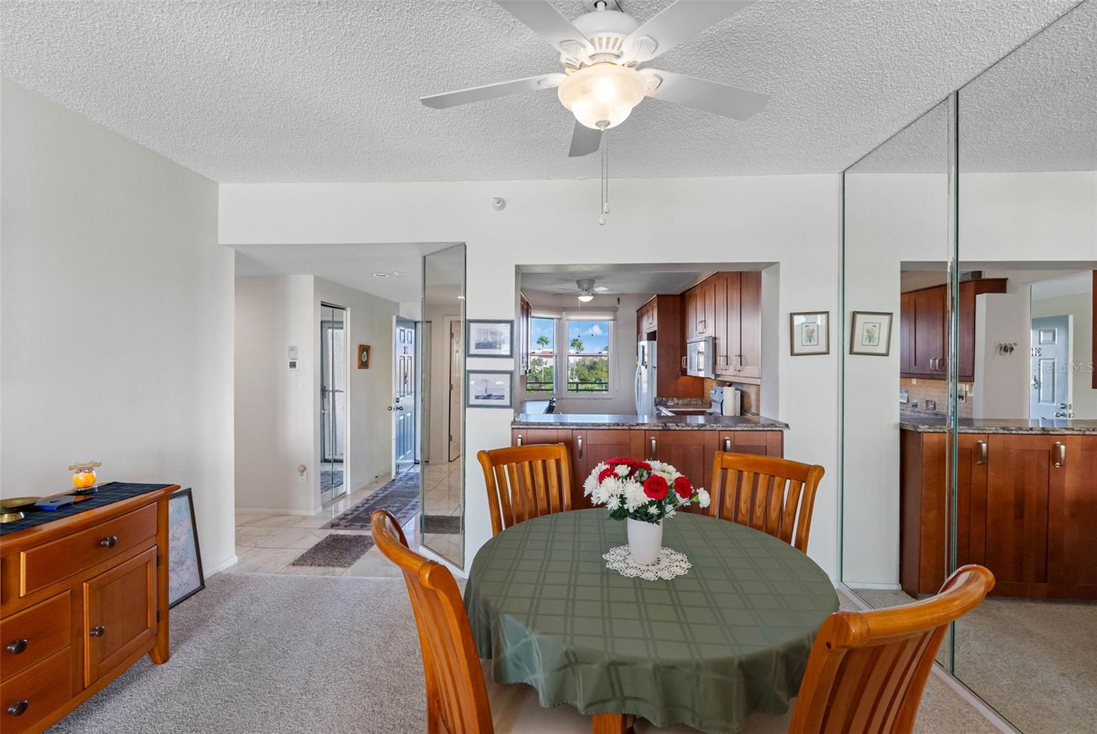 HARBOURSIDE CONDO - Residential