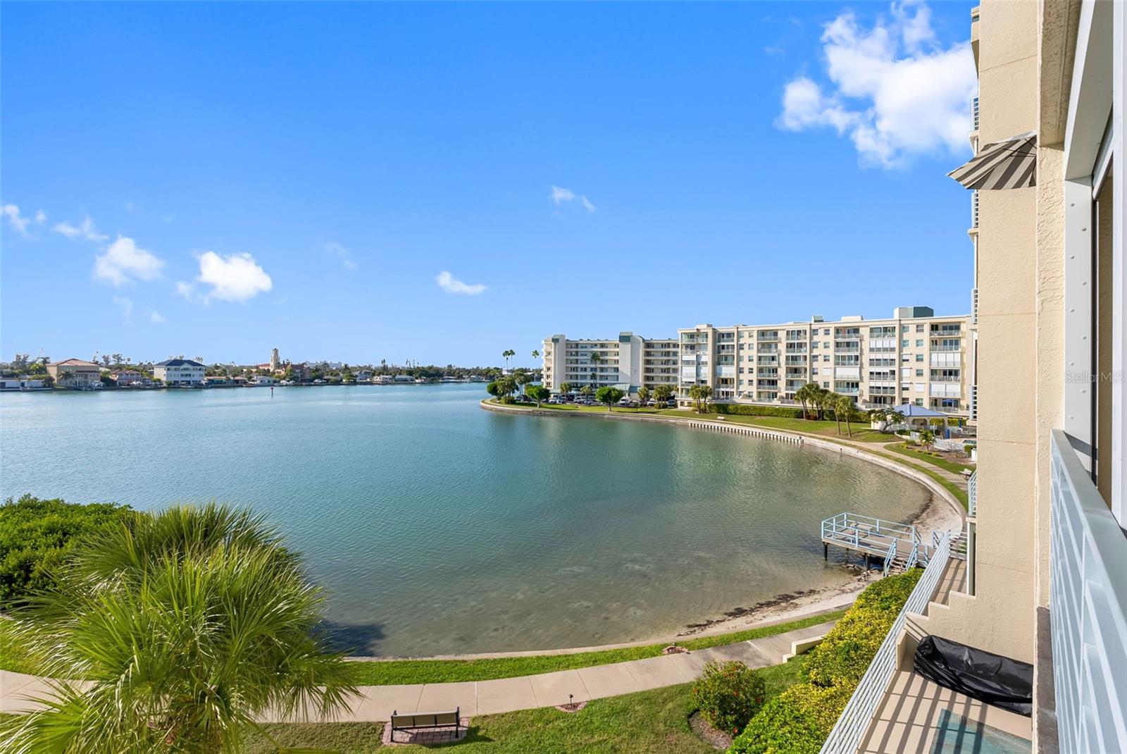 HARBOURSIDE CONDO - Residential