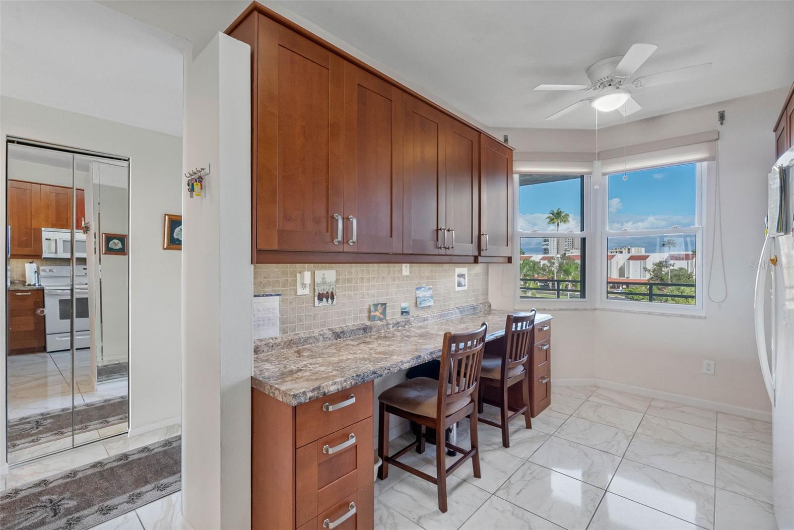 HARBOURSIDE CONDO - Residential