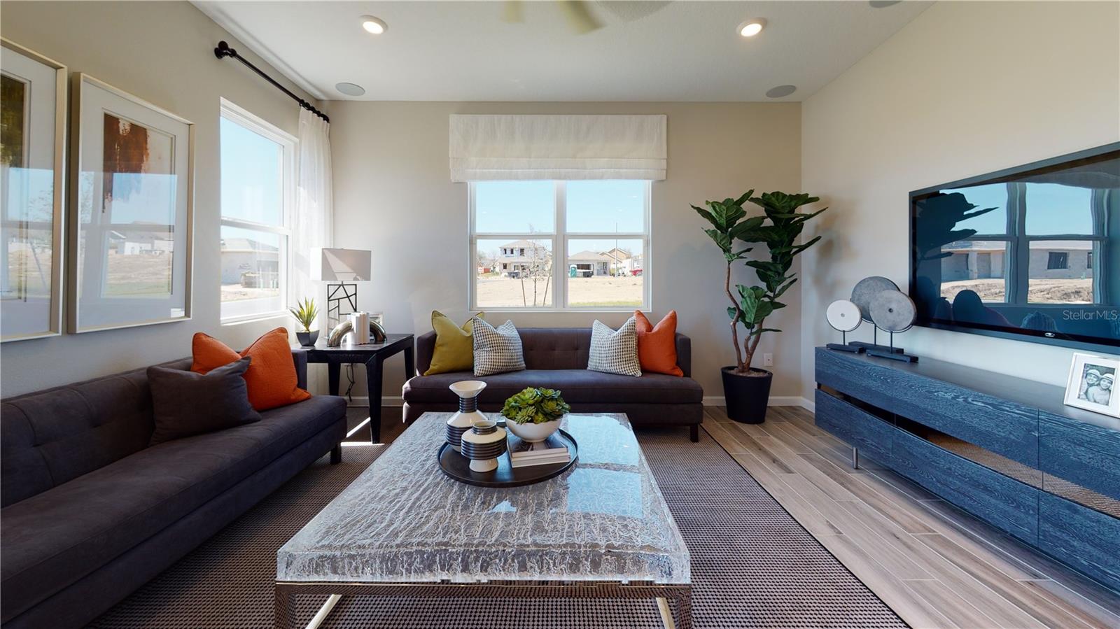 MAPLE RIDGE - Residential