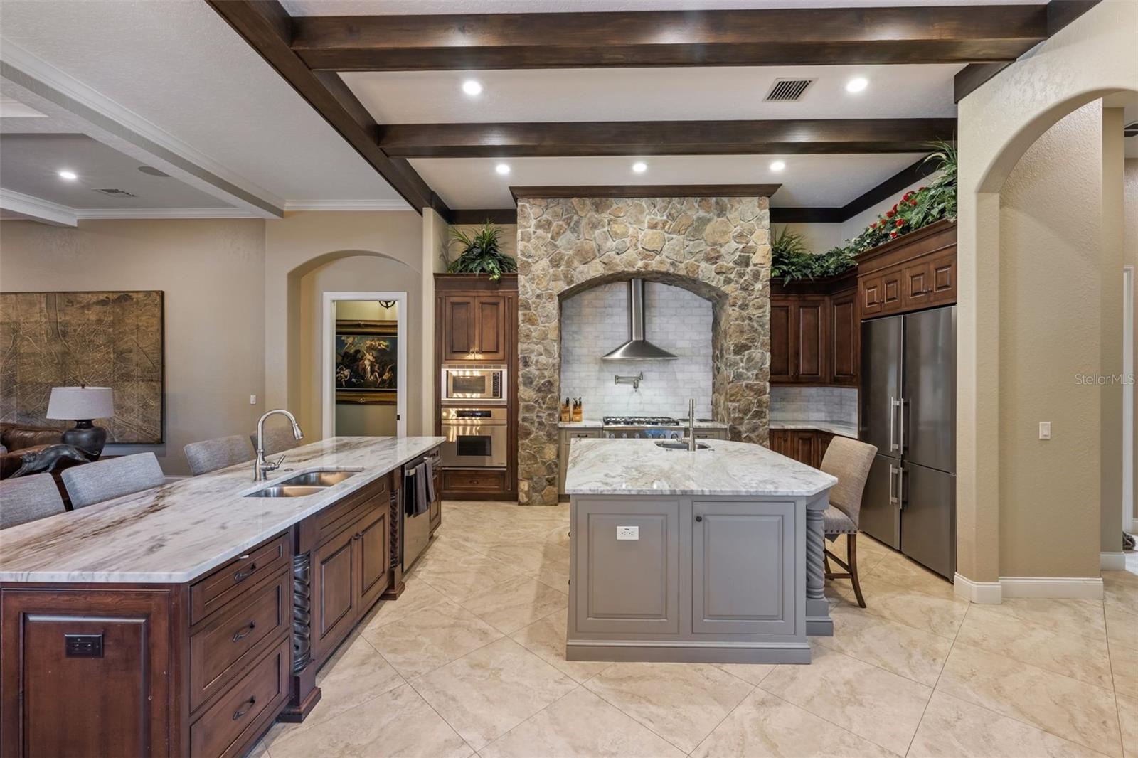 STEEPLECHASE - Residential