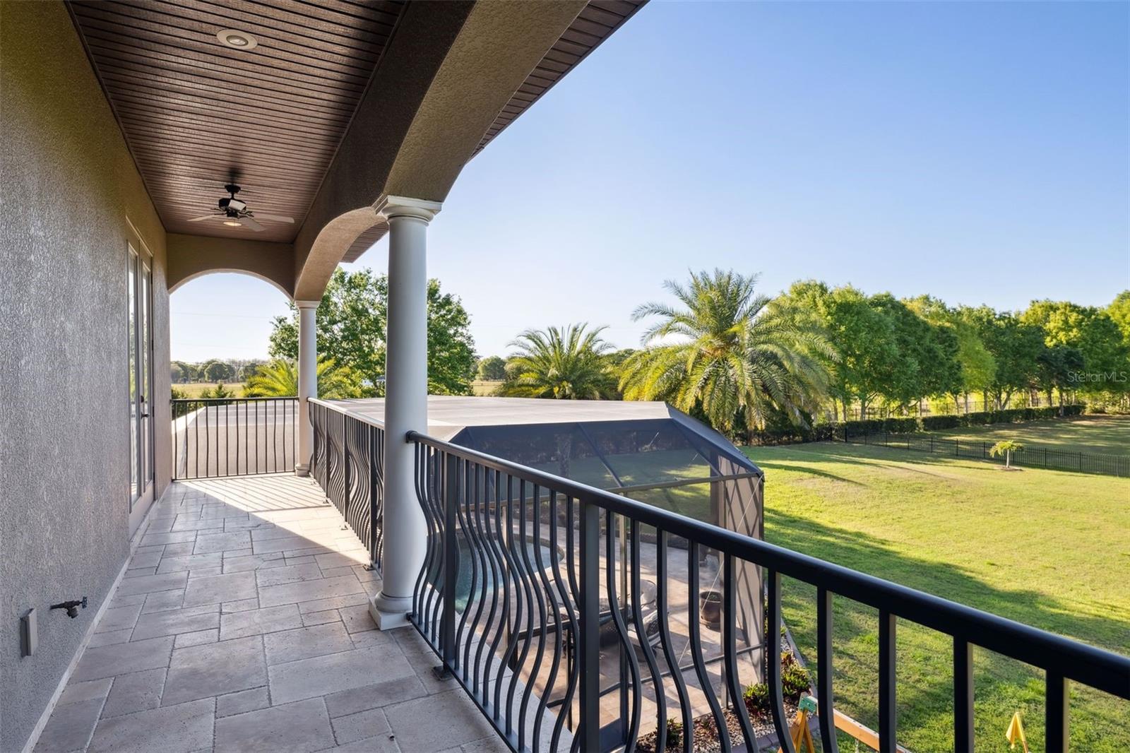 STEEPLECHASE - Residential