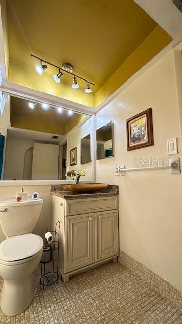 SUN N LAKES - Residential