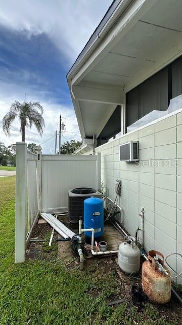 SUN N LAKES - Residential