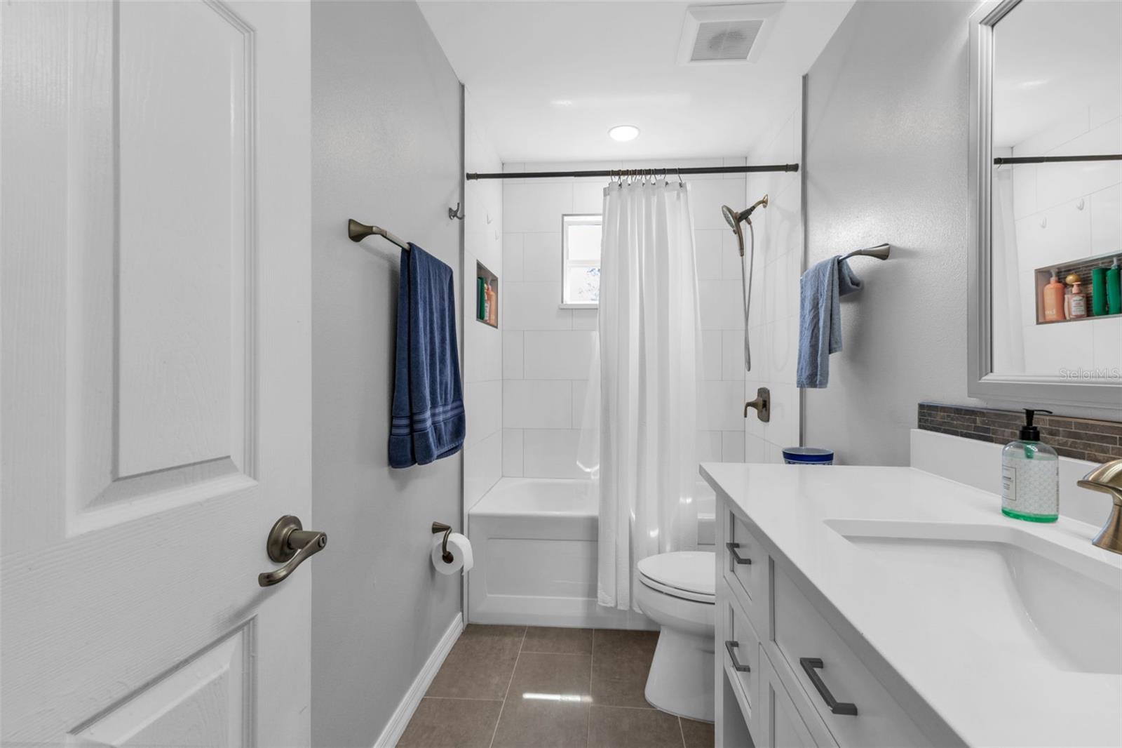 PUNTA GORDA ISLES SEC 20 - Residential