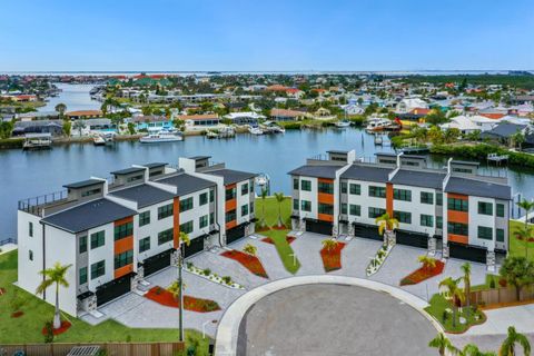 774 GRAN KAYMEN WAY APOLLO BEACH FL 33572