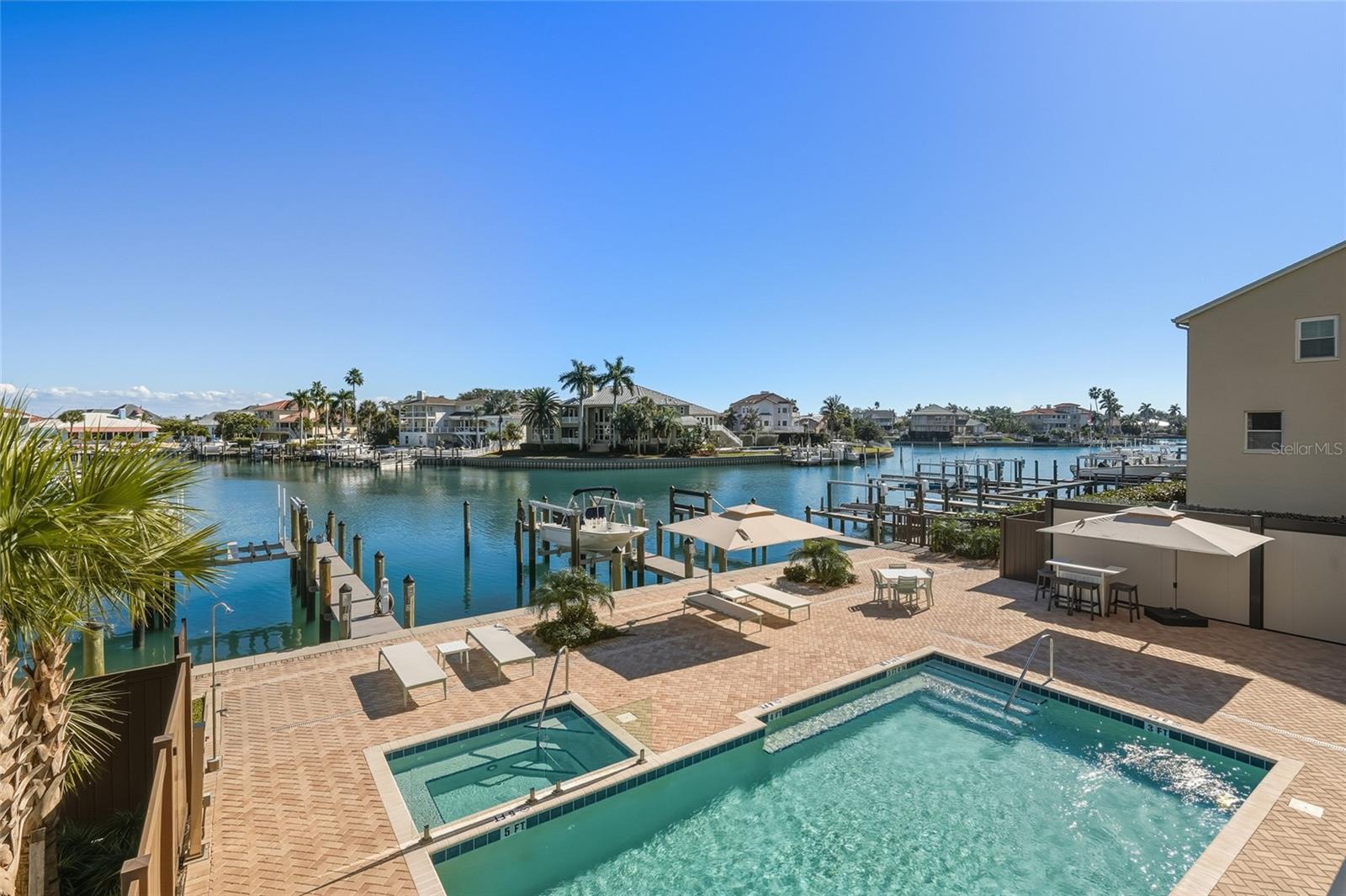 QUIET COVE - Residential