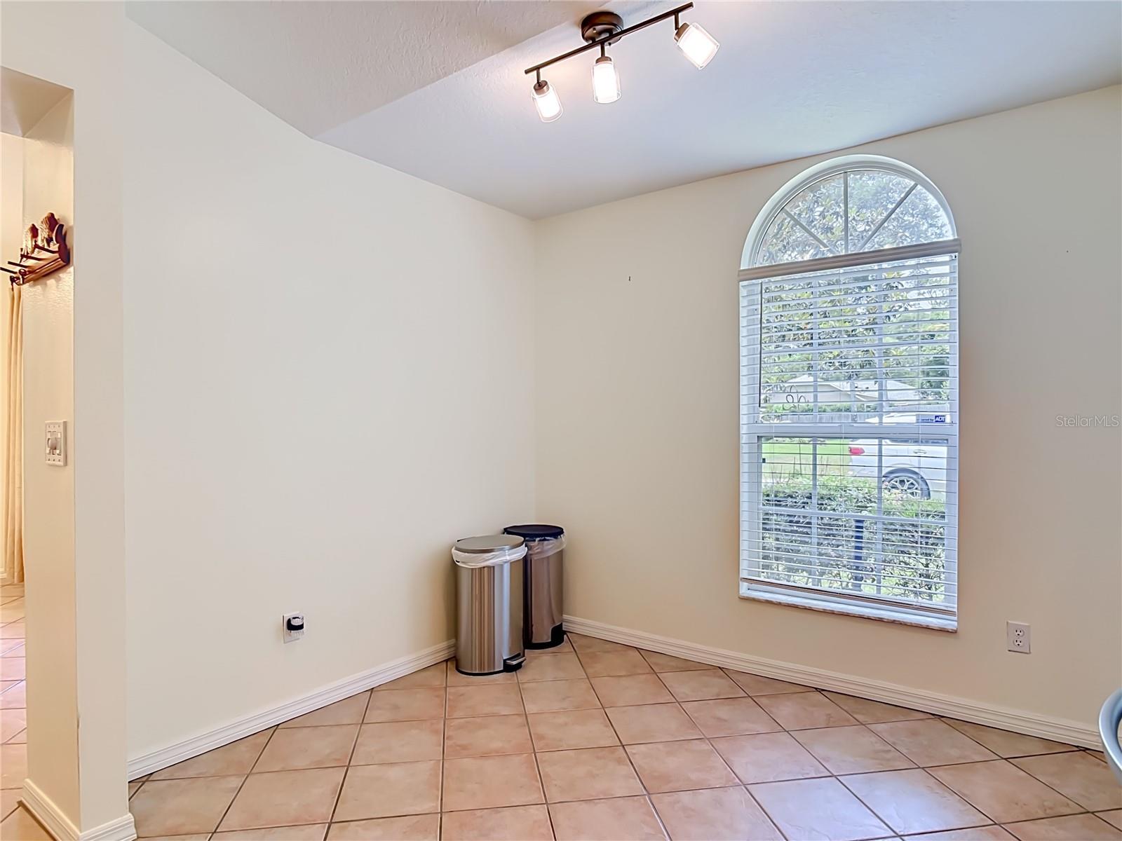 TRAILS WEST PH 01 UNIT 10 - Residential