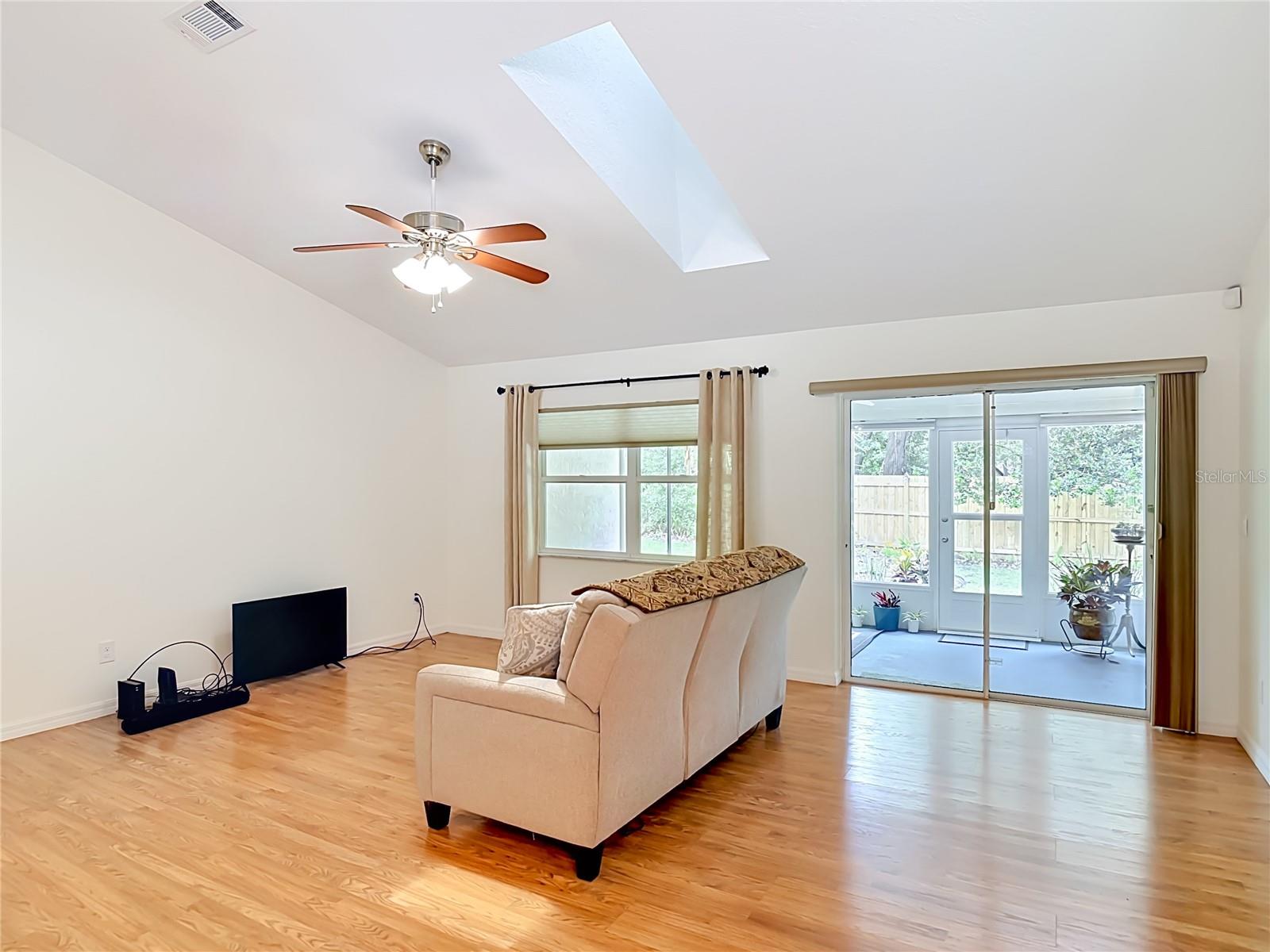 TRAILS WEST PH 01 UNIT 10 - Residential